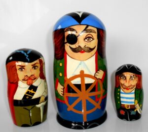 Pirates nesting Doll Babooshki s