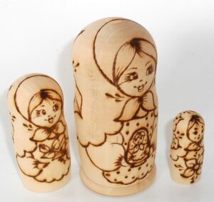 DIY 3-set with doll 11 cm nesting Doll Babooshki s raw plain unpainted Unfinished Montessori blank