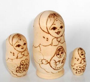 DIY 3-set with doll 10 cm nesting Doll Babooshki s raw plain unpainted Unfinished Montessori blank
