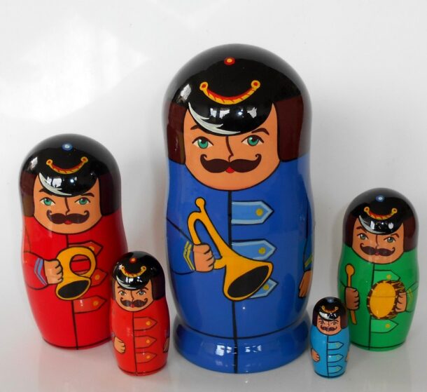 Soldiers Musicians blue nesting Doll Babooshki s