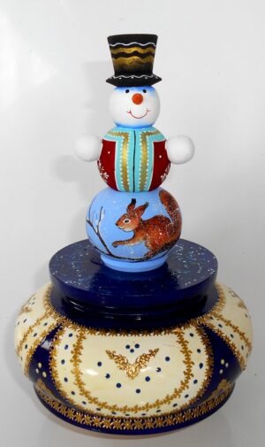 Snowman Music Box with squirrel - 3