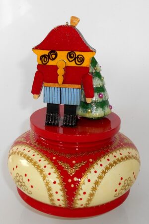 Nutcracker Music Box in red - 3