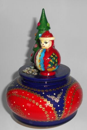 Santa with Xmas tree Music Box - 4
