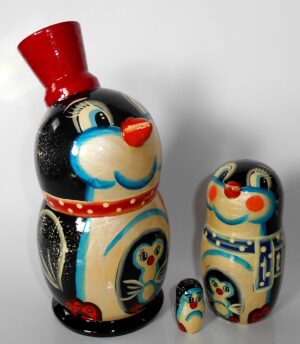 Funny Penguin in bowler hat II 5-set nesting Doll Babooshki s