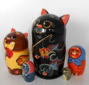 Funny black Cat fisherman 5-set nesting Doll Babooshki s
