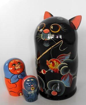 Funny black Cat fisherman 5-set nesting Doll Babooshki s