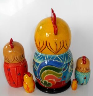 Funny Choock Chicken Rooster in blue shirt 5-set nesting Doll Babooshki s