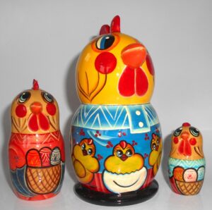 Funny Choock Chicken Rooster in blue shirt 5-set nesting Doll Babooshki s