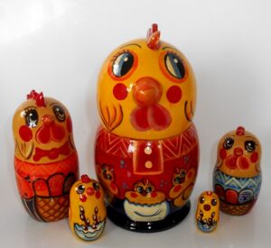 Funny Choock Chicken Rooster in red  shirt 5-set Babushka Matryoshka nesting Doll Babooshki Babushkas
