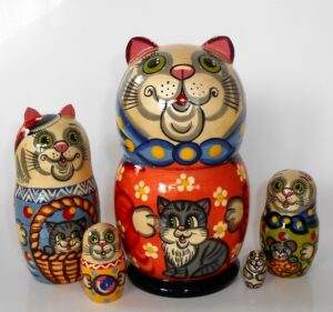 Funny grey Cat with kitten red dress 5-set Babushka Matryoshka nesting Doll Babooshki Babushkas