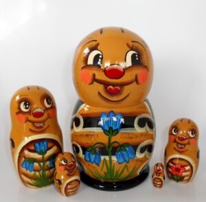 Funny Lady Bug 5-set Babushka Matryoshka nesting Doll Babooshki Babushkas