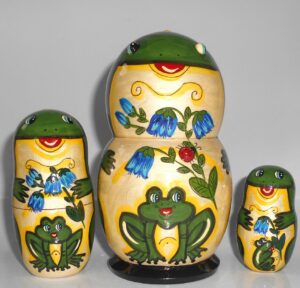 Funny Frog with flowers 5-set nesting Doll Babooshki s