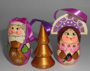 Christmas décor in violet/gold 7-set nesting Doll Babooshki s BOX SET