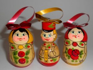 Christmas décor traditional Semenov 7-set nesting Doll Babooshki s BOX SET