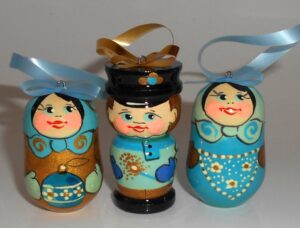 Christmas décor blue with black caps 7-set nesting Doll Babooshki s BOX SET
