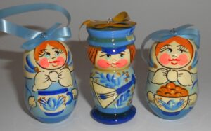Christmas décor Gzhel blue/white 7-set nesting Doll Babooshki s BOX SET