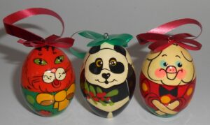 Christmas décor Animals egg shape 7-set nesting Doll Babooshki s BOX SET