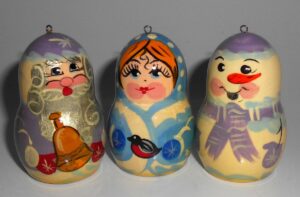 Christmas décor Santa-Snowman-Snowmaiden II 6-set nesting Doll Babooshki s BOX SET