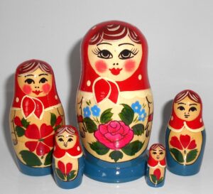 Semenov red scarf and roses 5-set Babushka Matryoshka nesting Doll Babooshki Babushkas Classic Village Traditional