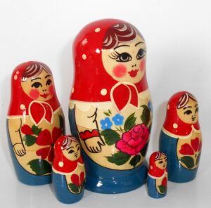 Semenov red scarf and roses 5-set nesting Doll Babooshki s Classic Village Traditional