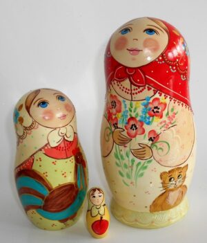 Village family with cat kitty and rooster nesting Doll Babooshki s