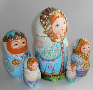 Fairy tale royal family exclusive nesting Doll Babooshki s
