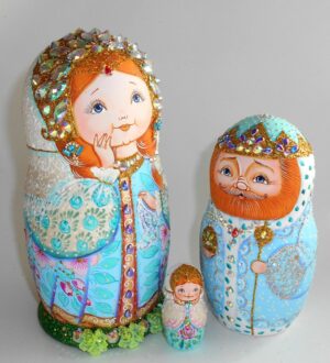 Fairy tale royal family exclusive nesting Doll Babooshki s