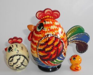 Funny Chicken Choock rooster 3-set Babushka Matryoshka nesting Doll Babooshki Babushkas