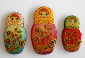 Fridge Magnet Sunflowers Blue Gold set of 5 nesting Doll Babooshki s