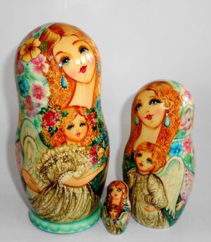 Angels as flower girls light green scarf 5-set large nesting Doll Babooshki s