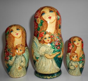 Angels as flower girls red scarf 5-set large nesting Doll Babooshki s
