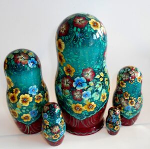 Angels as flower girls red dress 5-set large nesting Doll Babooshki s