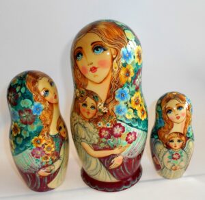 Angels as flower girls red dress 5-set large nesting Doll Babooshki s