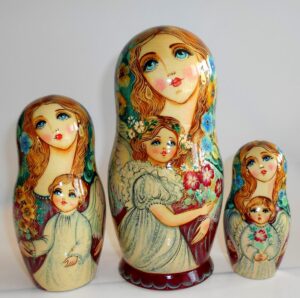 Angels as flower girls red dress 5-set large nesting Doll Babooshki s