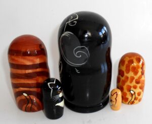 Black Cat family nesting Doll Babooshki s