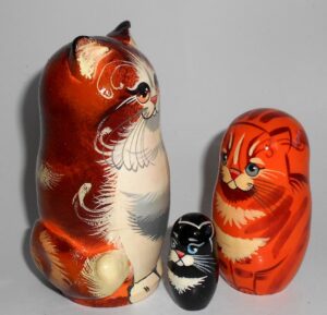 Sweet Red Cat family with 3D ears and tail nesting Doll Babooshki s