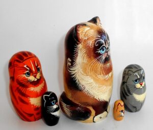 Sweet Brown Cat family with 3D ears and tail nesting Doll Babooshki s