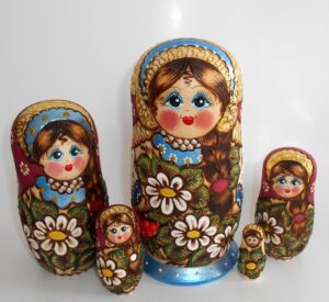 Tamara old-rose scarf 3D rowan berries Babushka Matryoshka nesting Doll Babooshki Babushkas