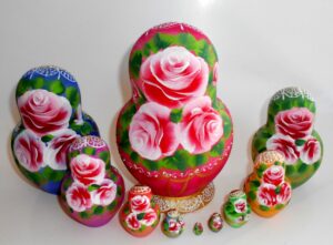Kira pink scarf with 3D ladybugs 10-set nesting Doll Babooshki s