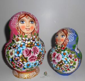 Kira pink scarf with 3D ladybugs 10-set nesting Doll Babooshki s