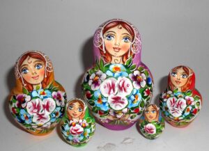 Kira pink scarf with 3D ladybugs 10-set nesting Doll Babooshki s