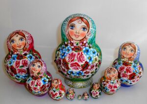 Kira aqua scarf with 3D ladybugs 10-set Babushka Matryoshka nesting Doll Babooshki Babushkas