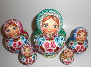 Kira aqua scarf with 3D ladybugs 10-set nesting Doll Babooshki s