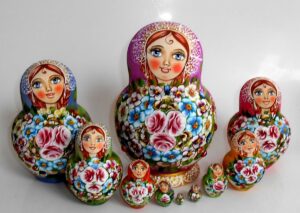 Kira purple scarf with 3D ladybugs 10-set Babushka Matryoshka nesting Doll Babooshki Babushkas