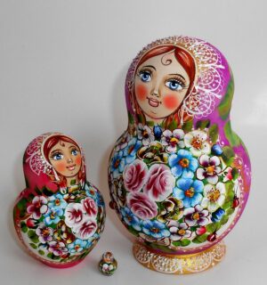 Kira purple scarf with 3D ladybugs 10-set nesting Doll Babooshki s