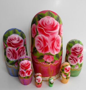 Kira gold scarf with 3D ladybugs 7-set huge nesting Doll Babooshki s