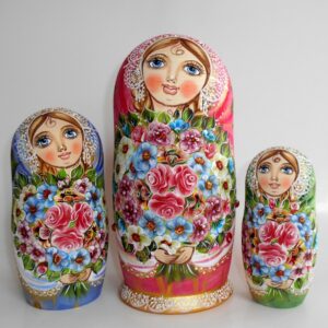 Kira gold scarf with 3D ladybugs 7-set huge nesting Doll Babooshki s
