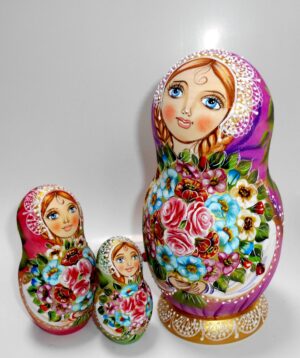 Kira purple scarf purple back flowers nesting Doll Babooshki s