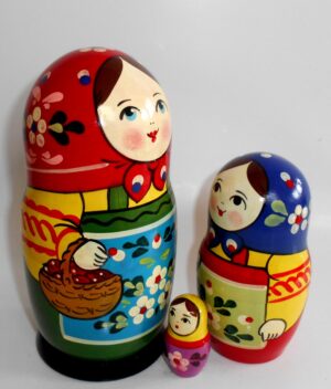 Village red/green dress XLarge 6-set nesting Doll Babooshki s Classic Village Traditional