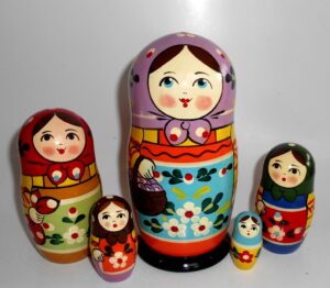 Village purple scarf  5-set Babushka Babushka Matryoshka nesting Doll Babooshki Babushkas Classic Village Traditional